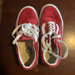 Fuchsia Vans worn a couple of times. Excellent pre-owned condition.